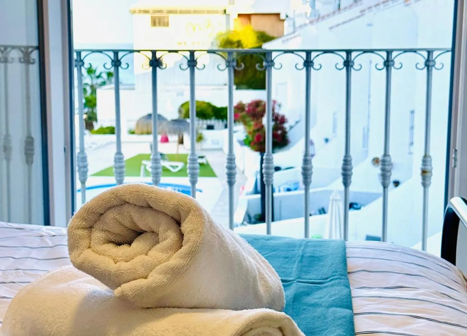 Apartment Apartamento El Primer Sol Nerja Spain